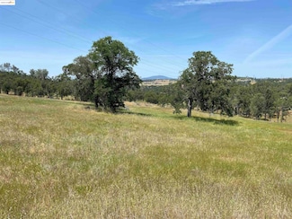 4880 Kendall Ct, Jamestown, CA 95327