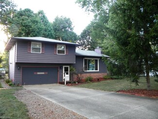 440 Spaulding Dr, Kent, OH 44240