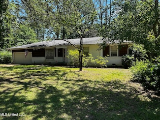 2238 Alta Woods Terrace, Jackson, MS 39204