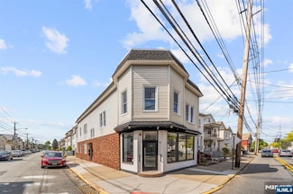 59 Locust Ave, Wallington, NJ 07057