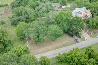 4603 Clayhead Rd, Richmond, TX 77406