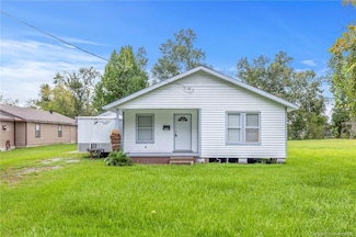 2926 6th St, Lake Charles, LA 70615