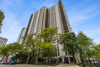 1255 N Sandburg Terrace Unit 2912E, Chicago, IL 60610