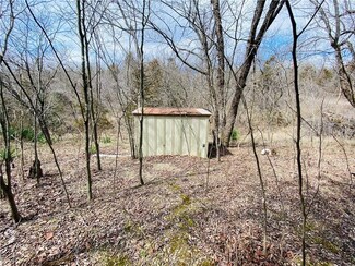 258 NE Lakeside Dr, Scott, KS 66040