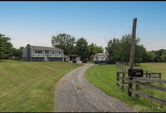 7143 S State Route 123, Blanchester, OH 45107