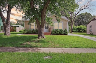 609 W Beech St, Independence, KS 67301