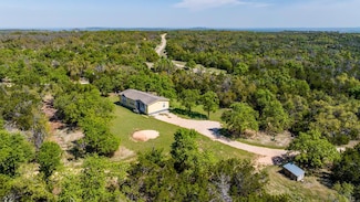 2013 Keese Rd, Fredericksburg, TX 78624