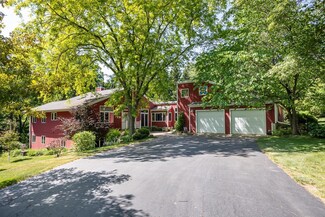 13A17 Rawhide Ct, Apple River, IL 61001