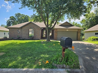 3616 N Temple Ave, Springfield, MO 65803