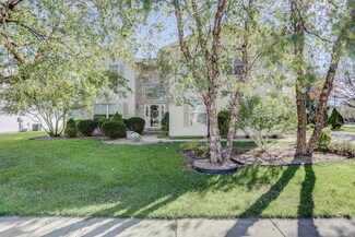 2909 Wedgewood Dr, Champaign, IL 61822
