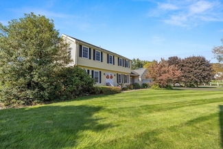 20 Bondsville Rd, Ludlow, MA 01056