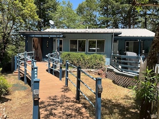 31300 Sherwood Rd, Willits, CA 95490