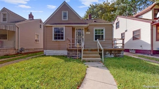 9197 Grandmont Ave, Detroit, MI 48228