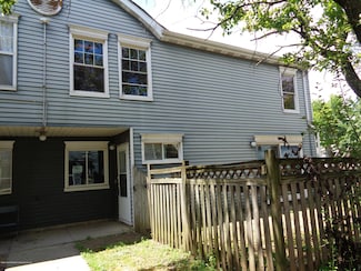 121 Pond Way Unit 121, Staten Island, NY 10303