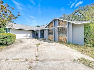 746 Cambridge Way, Lake Wales, FL 33853