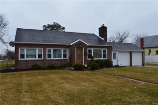 907 Chestnut St, Coplay, PA 18037