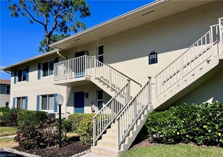 232 Memory Ln Unit 4, Naples, FL 34112