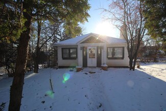 2802 E Superior St, Duluth, MN 55812