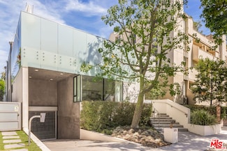 732 Huntley Dr Unit A, West Hollywood, CA 90069