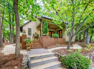 99 Hawthorn St, Birmingham, AL 35242