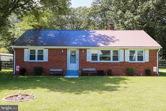 15223 Hughesville Manor Dr, Hughesville, MD 20637