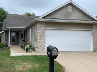 625 Springbrook Cir, de Forest, WI 53532