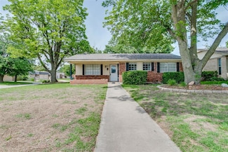 601 Woodland Way, Oklahoma City, OK 73127