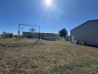 13649 E County Road 1522, Lindsay, OK 73052