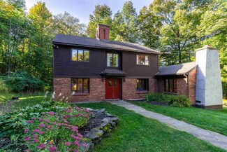 528 Barrows Towne Rd, Killington, VT 05751