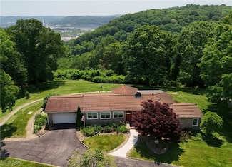 3901 Beaumont Dr, Weirton, WV 26062