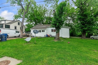 8033 Winfield Ave, Saint Louis, MO 63114