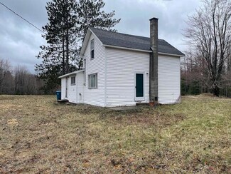 3170 S Maple Valley Rd, St. Helen, MI 48656