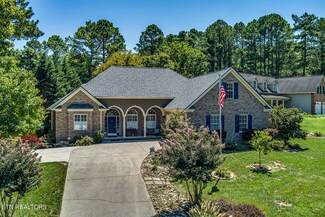 102 Coyatee Cir, Loudon, TN 37774
