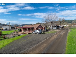 168 Breezy Ln, Roseburg, OR 97470