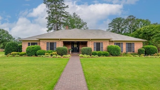 6359 Cape Cod Dr, Columbus, GA 31904