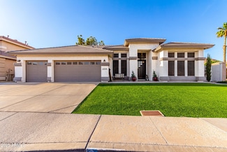 6518 W Louise Dr, Glendale, AZ 85310