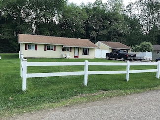 225 Sandalwood Dr, Cranberry Township, PA 16066