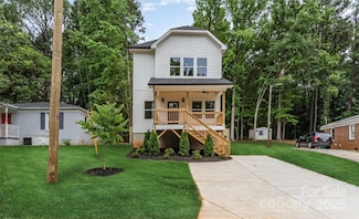 2512 Remington St, Charlotte, NC 28216