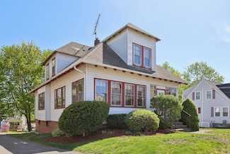 26 W Walnut St, Milford, MA 01757
