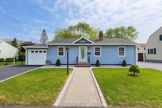 5 Colony Rd, Woburn, MA 01801