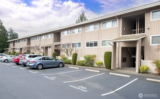 725 9th Ave S Unit 205, Kirkland, WA 98033