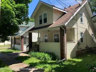605 Lathrop St, Lansing, MI 48912