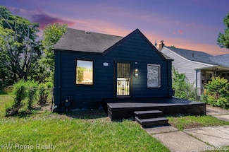 8051 Ashton Ave, Detroit, MI 48228