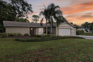 775 Wild Oak Ln, Palm Harbor, FL 34683