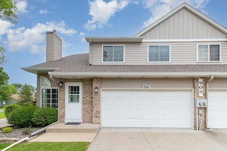 905 106th Ln NW Unit 82, Coon Rapids, MN 55433