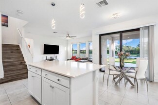 8683 Grand Prix Ln, Boynton Beach, FL 33472