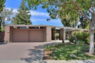 877 Thornwood Dr, Palo Alto, CA 94303