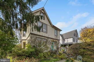 212 Forrest Ave, Narberth, PA 19072