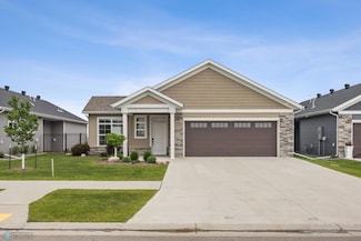 842 Rania Way W, West Fargo, ND 58078
