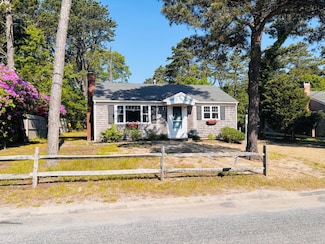 69 Captain Chase Rd, Dennis Port, MA 02639